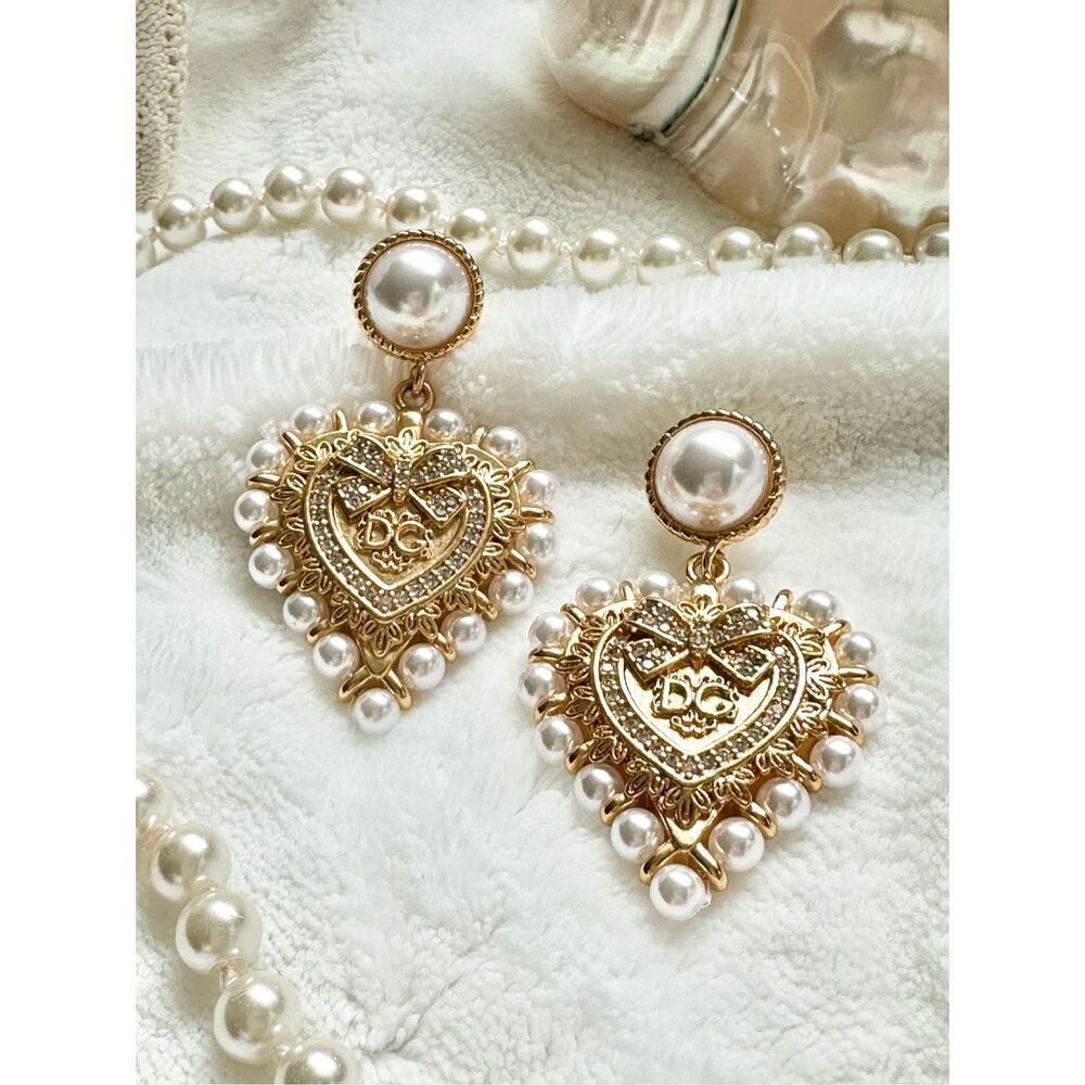 Gold Pearl Heart Drop Earrings - Elegant Women’s Jewelry - Picture 2 of 7